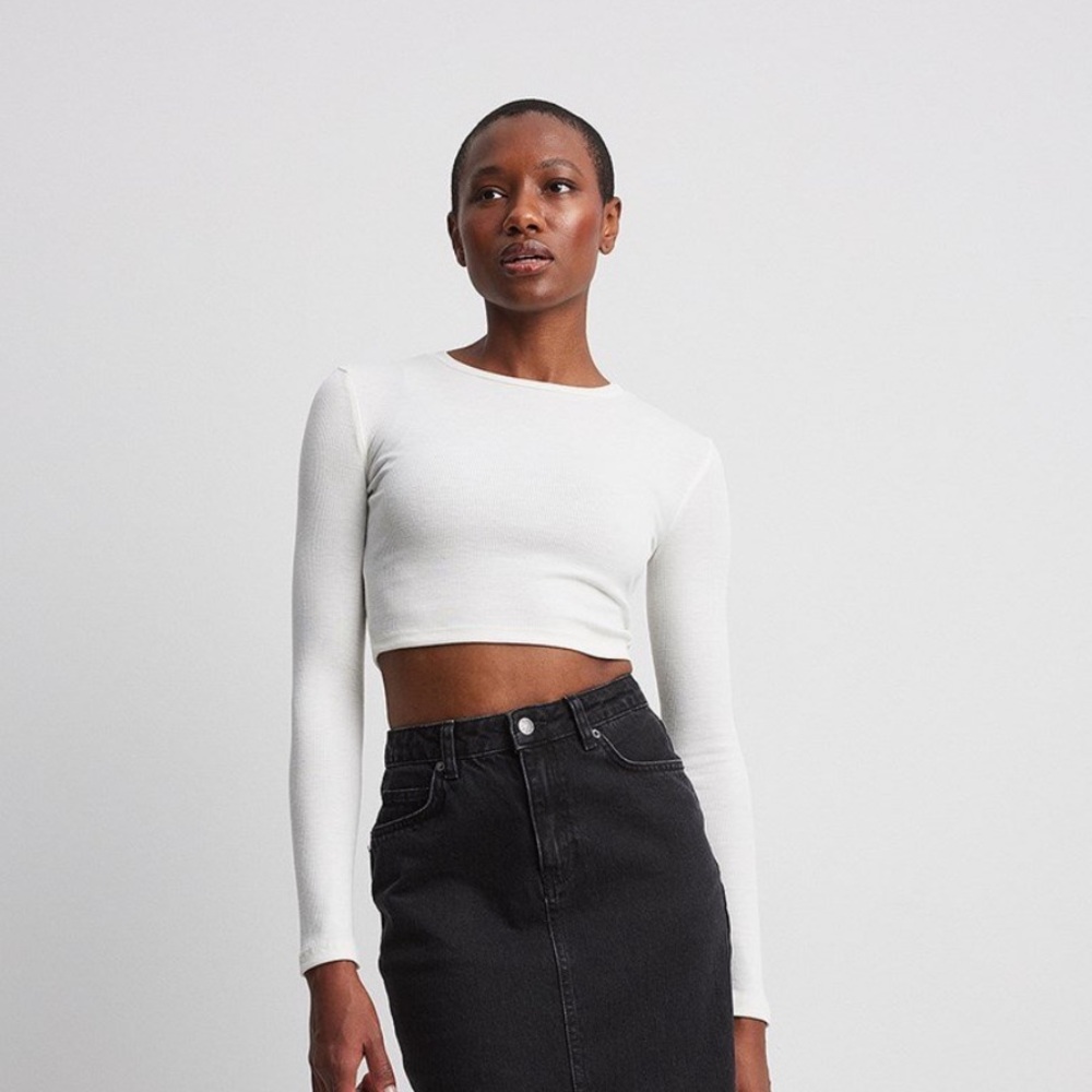 NAKD Ribbed Long Sleeve Crop Top